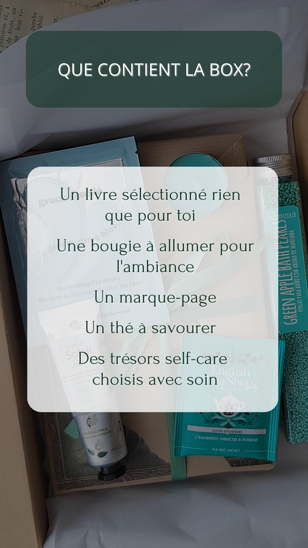 Descriptif du contenu de la box lecture Mystery Moment – Livre mystère personnalisé, bougie, thé, accessoires livresque et accessoires self-care